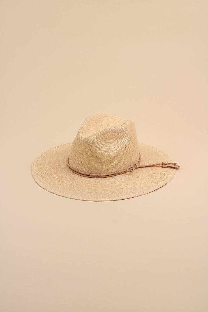 Cabo Fine Palm Leaf Rancher - Natural