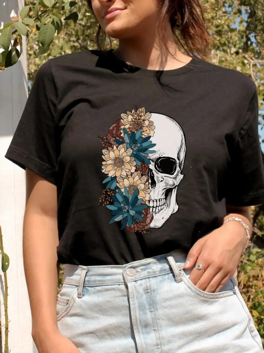 Skull Flower Graphic T-Shirt