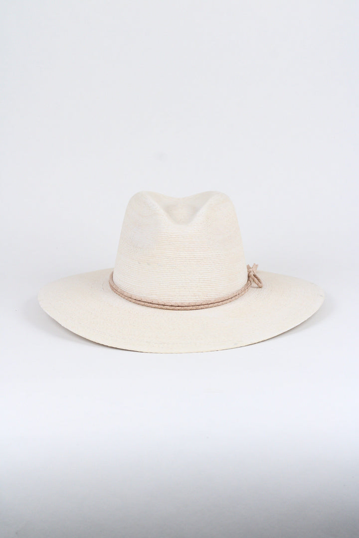 Cabo Fine Palm Leaf Rancher - Ivory