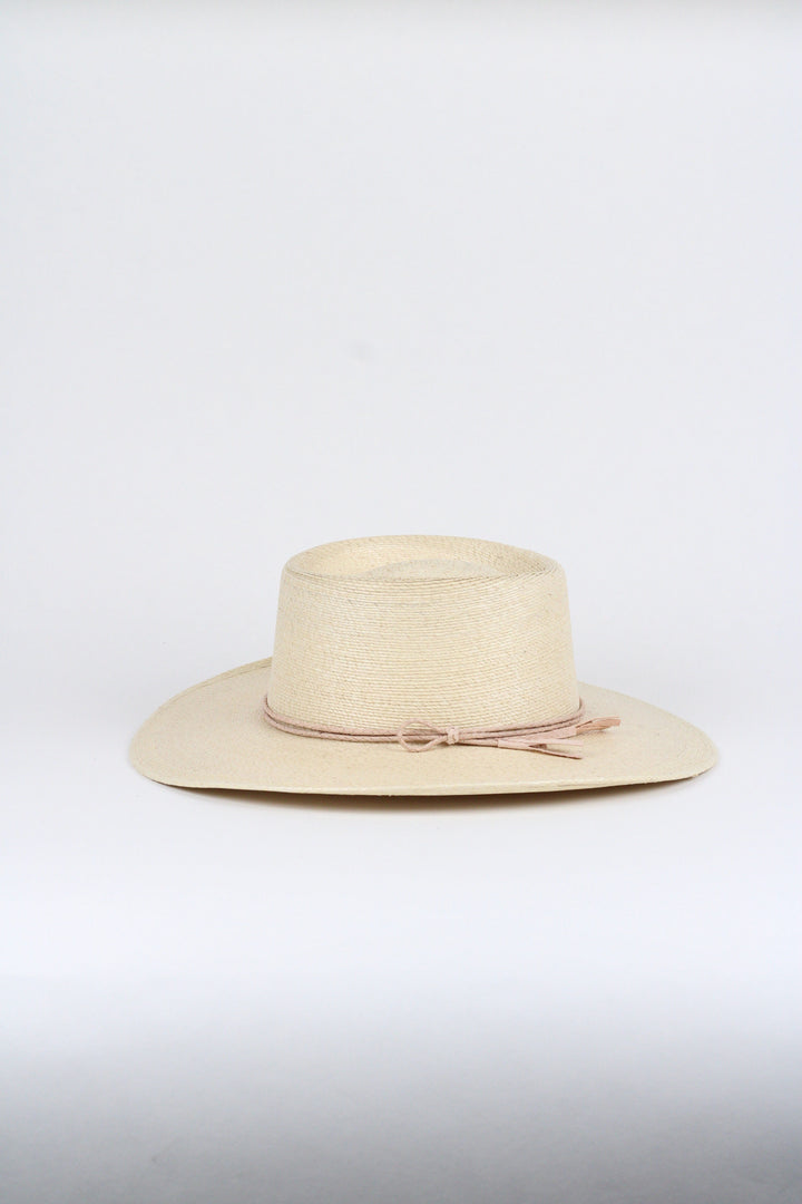 Cabo Fine Palm Leaf Gambler - Natural