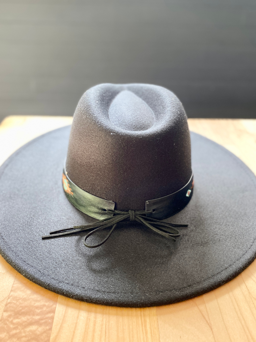 Izel Wool Felt Wide Brim Rancher Hat with Faux leather Aztec Print Band -Black