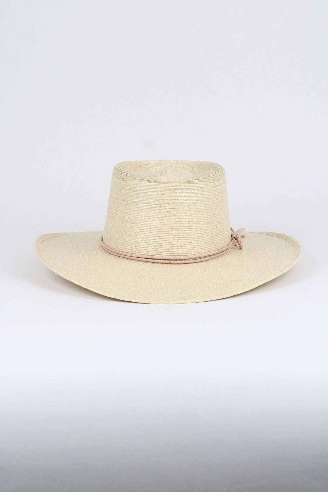 Cabo Fine Palm Leaf Gambler - Natural