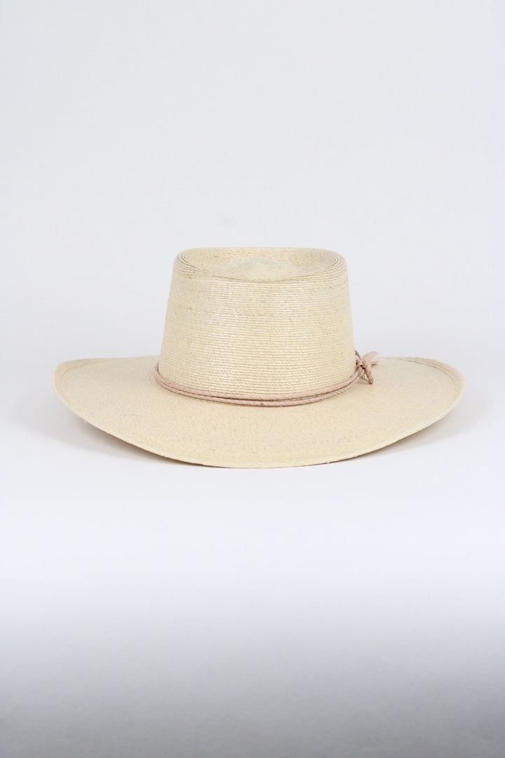 Cabo Fine Palm Leaf Gambler - Natural