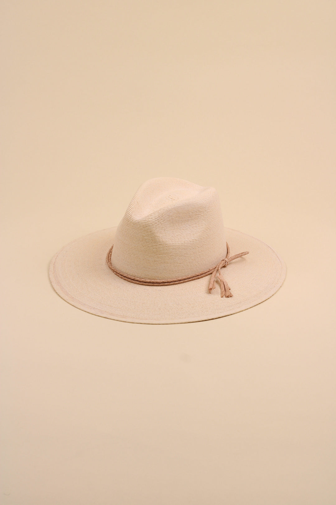Cabo Fine Palm Leaf Rancher - Ivory