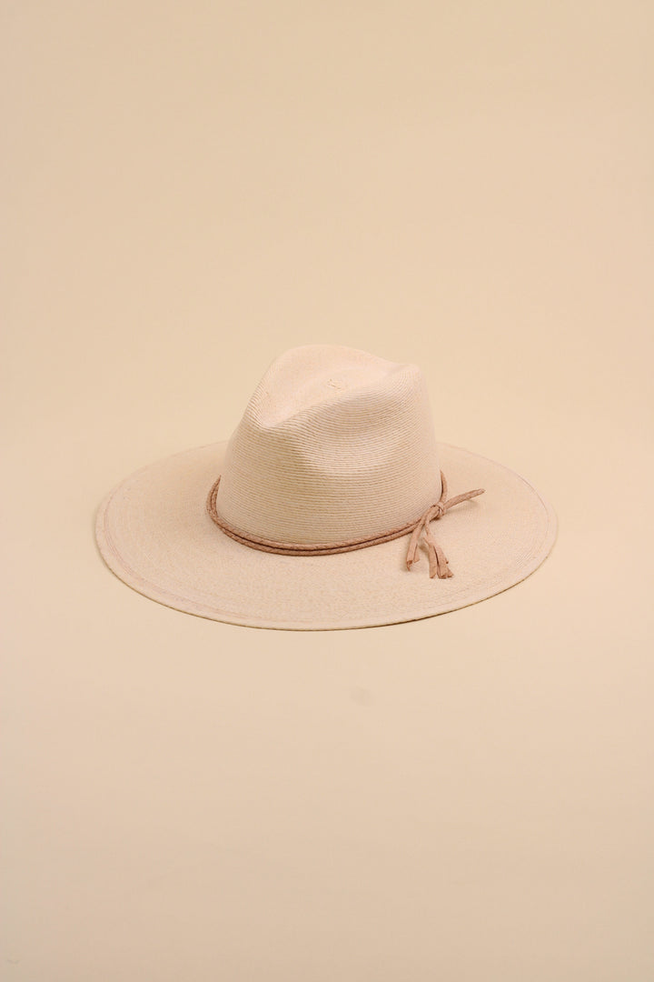 Cabo Fine Palm Leaf Rancher - Ivory