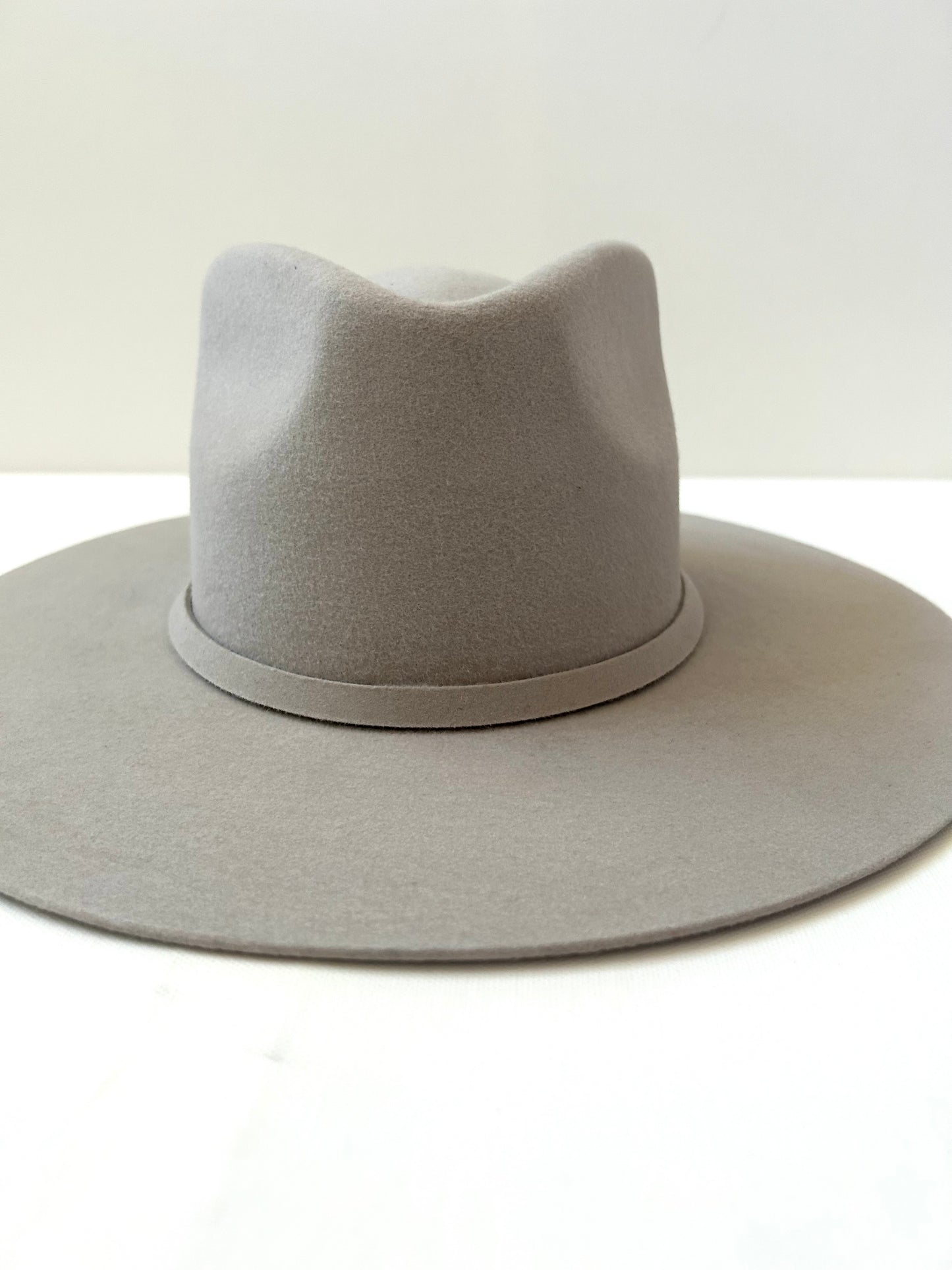 Emery Merino Wool Teardrop Rancher Hat - Light Grey