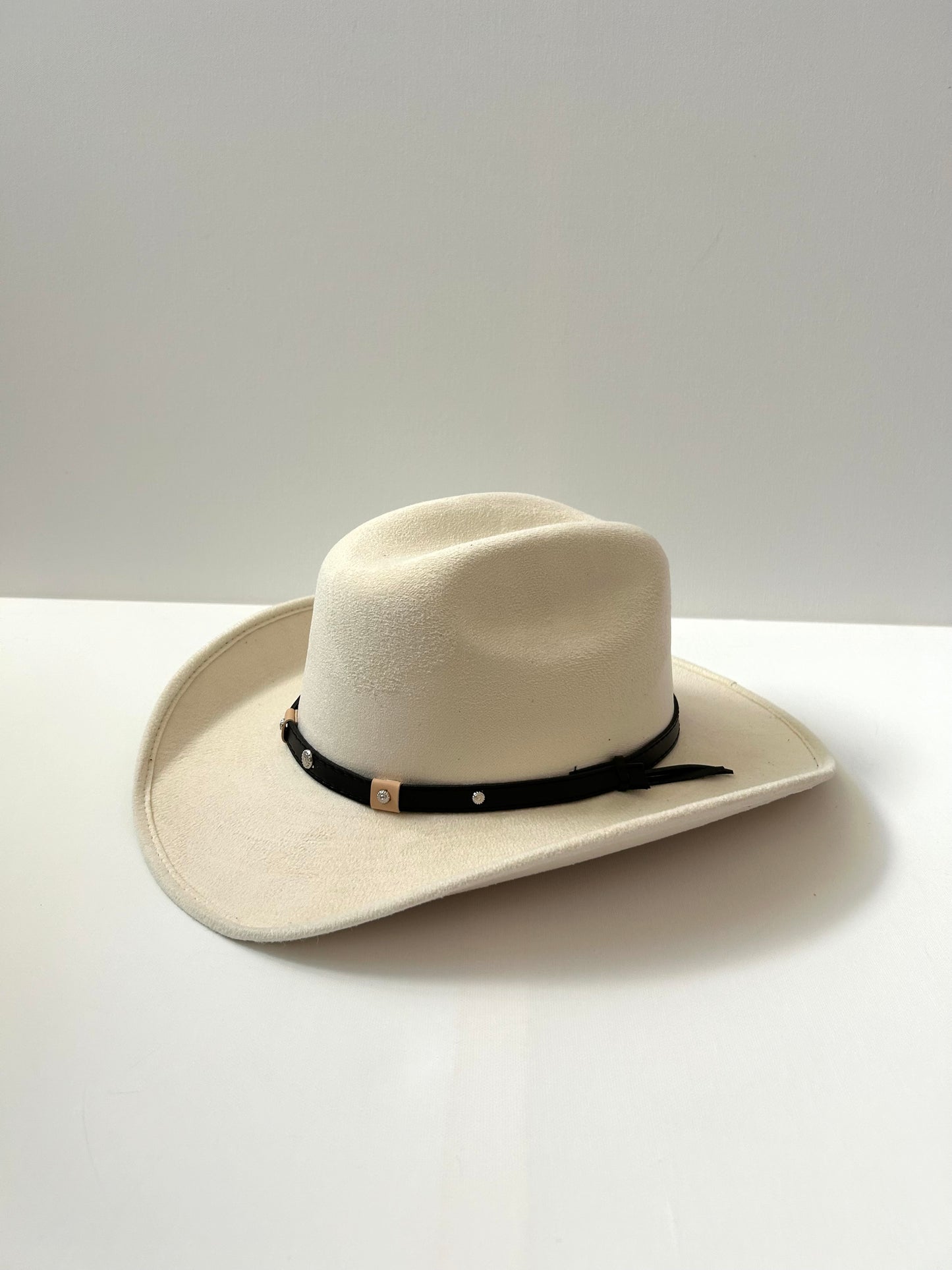 Kids Vegan Suede Austin Hat - White
