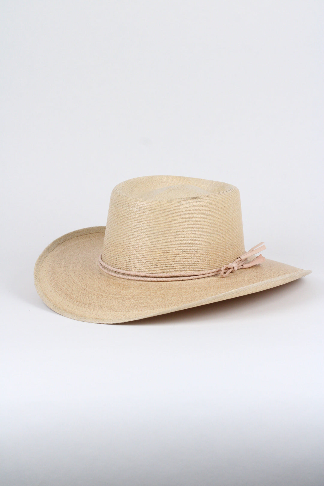 Cabo Fine Palm Leaf Gambler - Tan