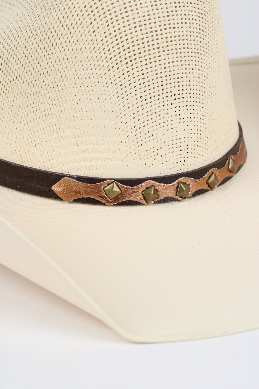 Luckenbach Bull Rider Mesh Top Structured Cowboy Hat - Natural
