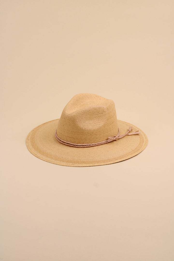 Cabo Fine Palm Leaf Rancher - Tan