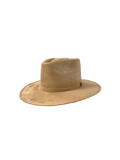 Vegan Suede Arrow Crown Hat- Cappuccino