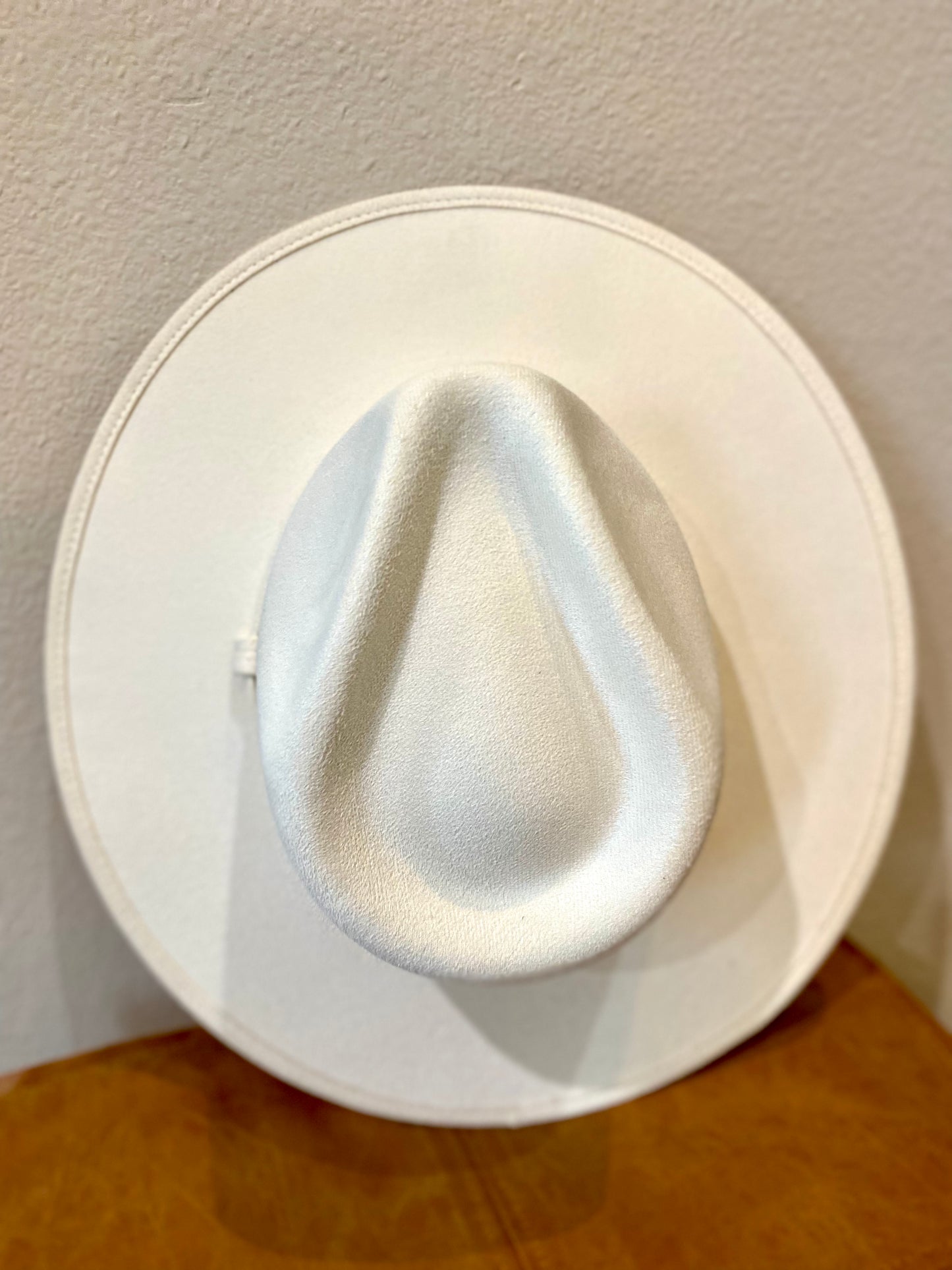 Vegan Suede Rancher Hat - White