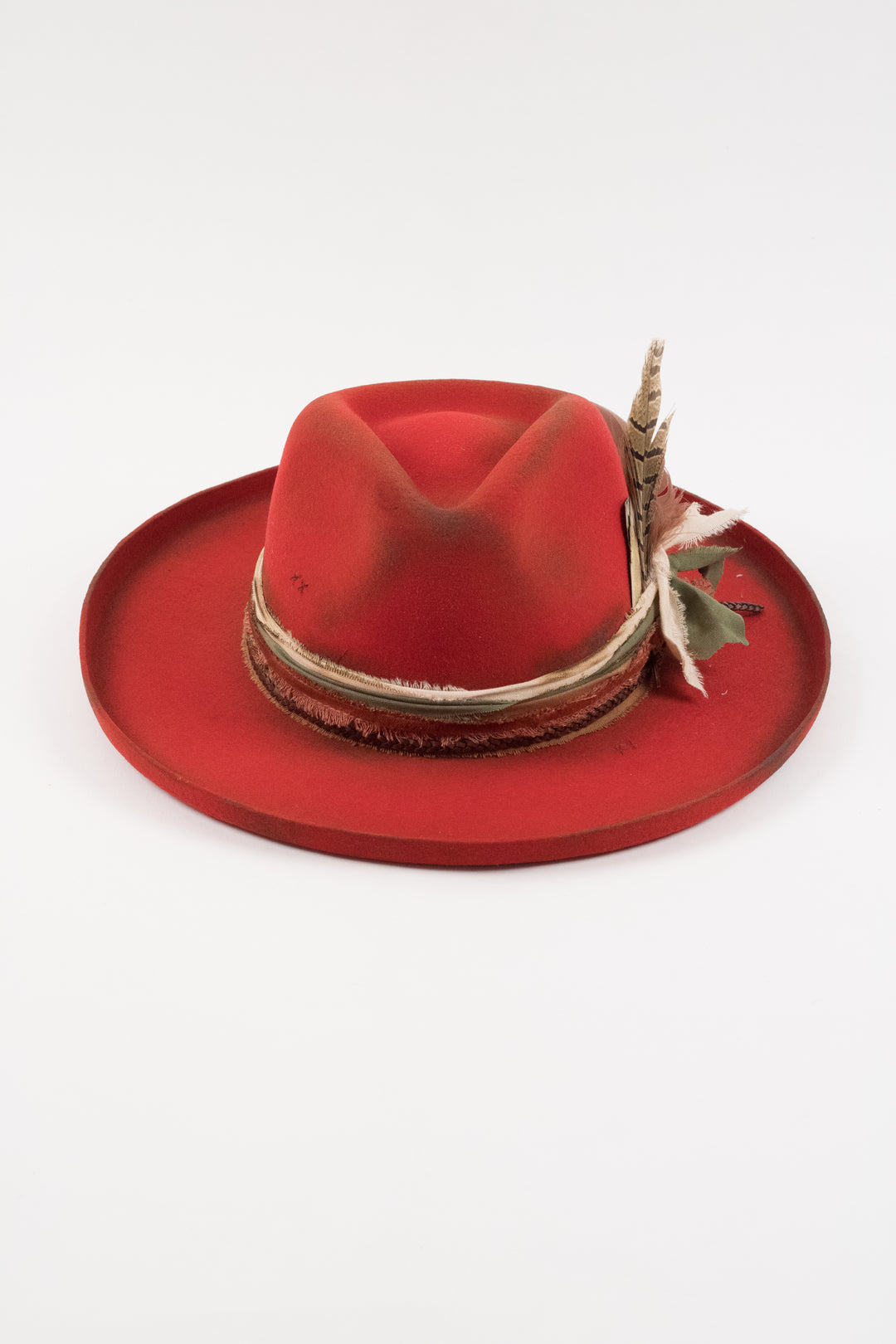 The Meadow - Wool Felt - Red pencil brim distressed