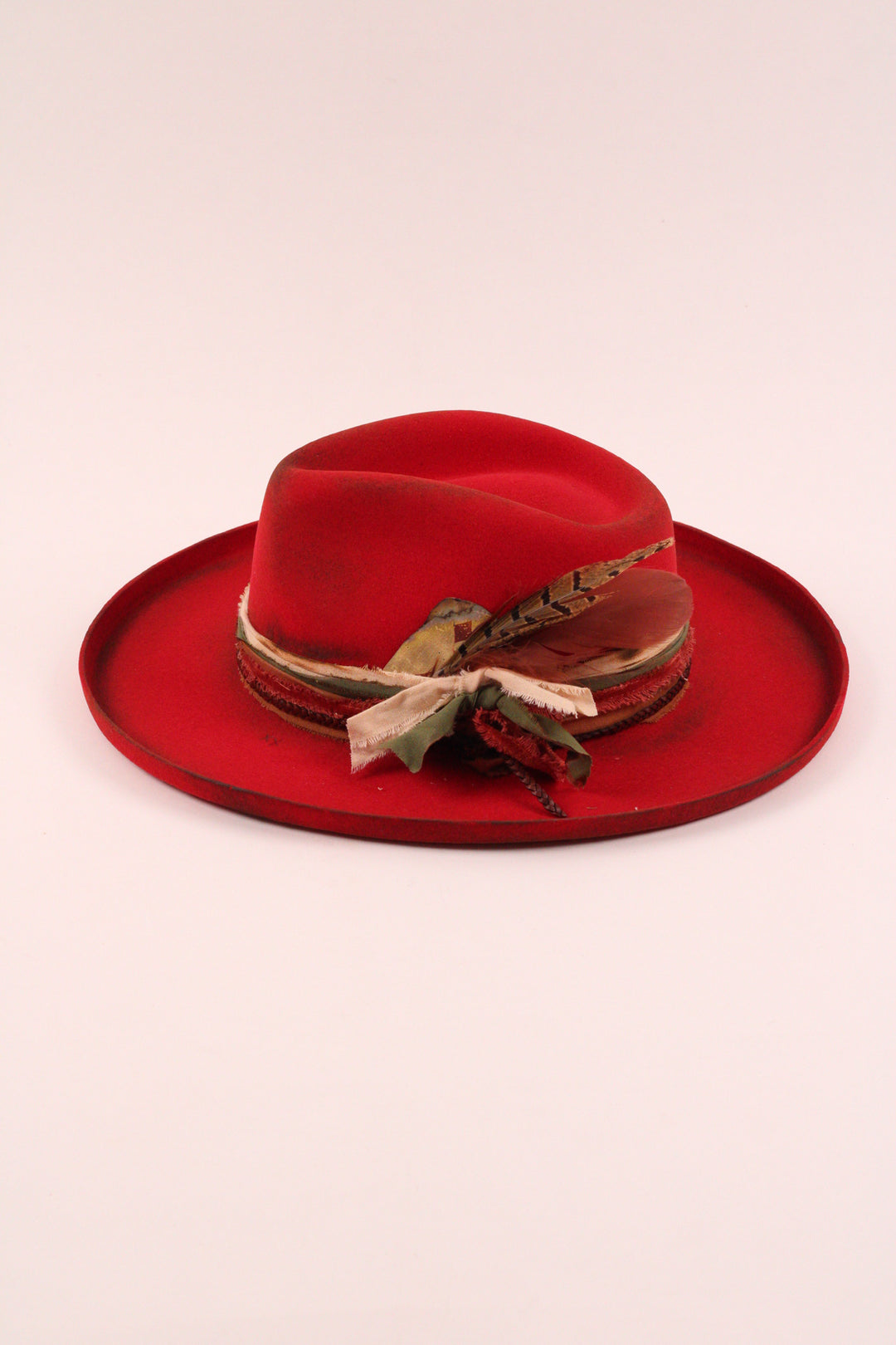 The Meadow - Wool Felt - Red pencil brim distressed