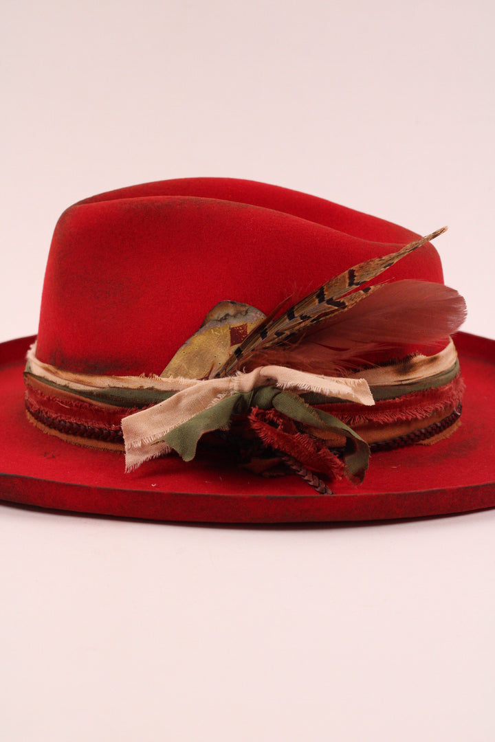 The Meadow - Wool Felt - Red pencil brim distressed