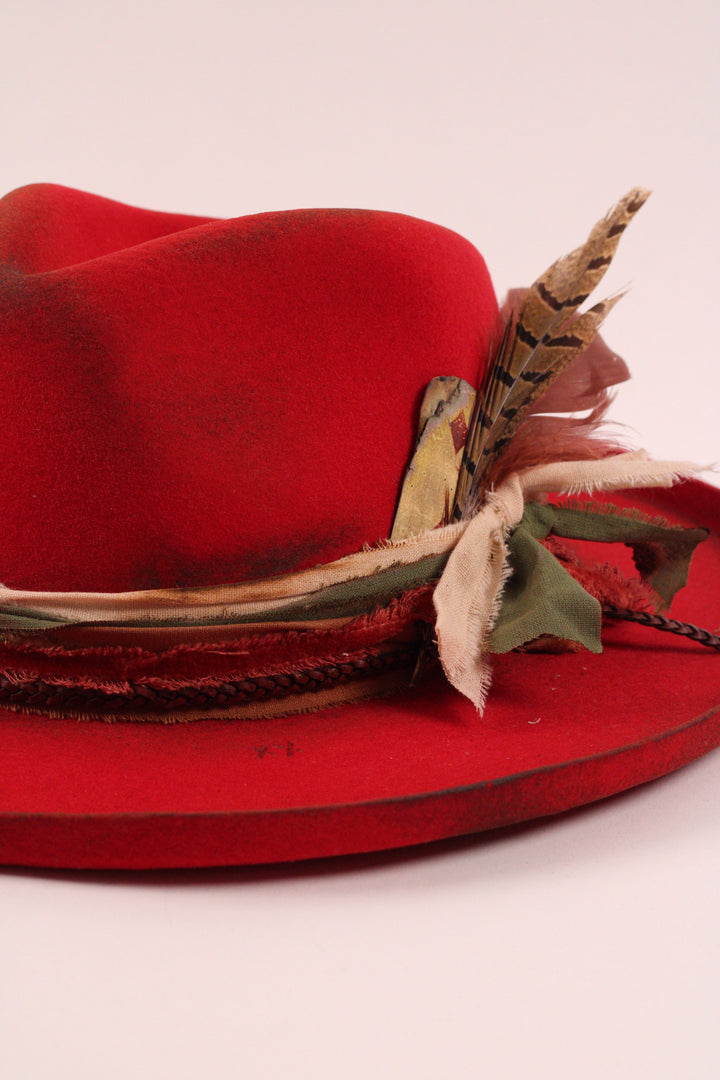 The Meadow - Wool Felt - Red pencil brim distressed