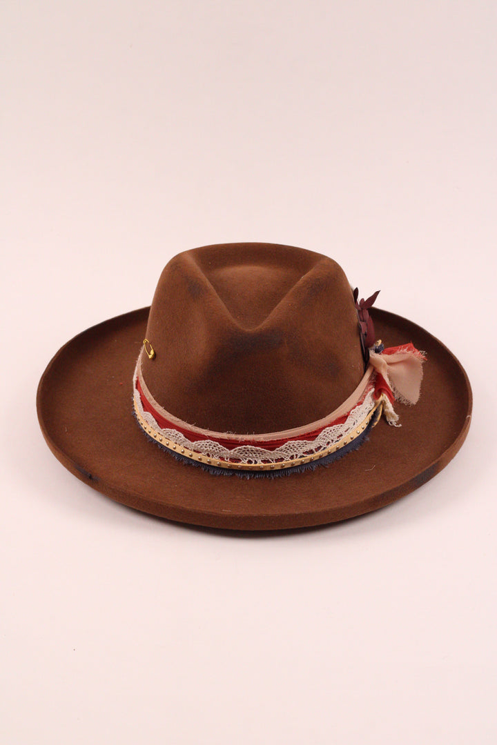 The Sienna - Wool Felt - caramel pencil brim distressed