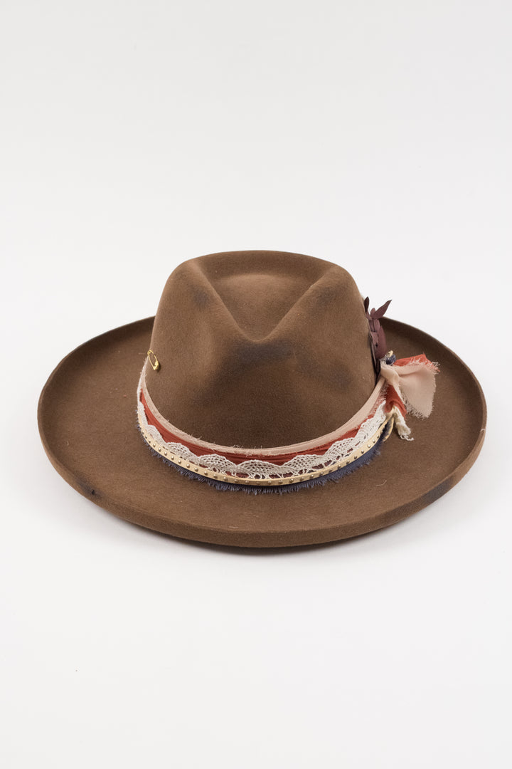 The Sienna - Wool Felt - caramel pencil brim distressed