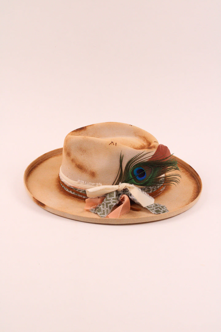 The Aspen- Wool Felt - Ivory pencil brim distressed
