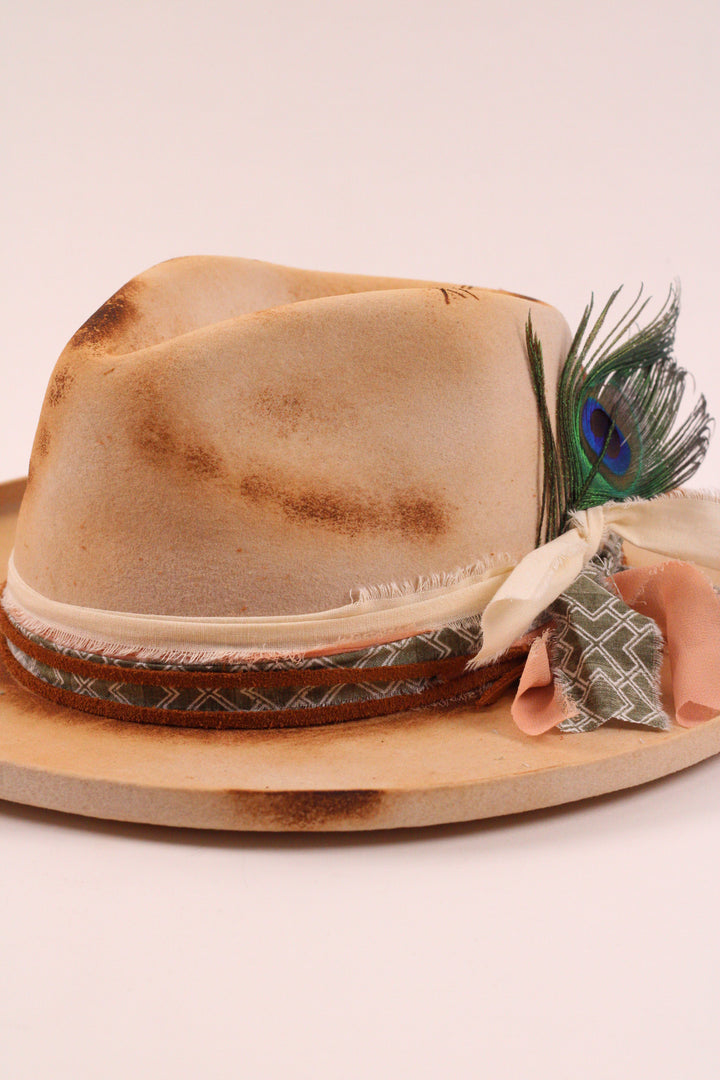 The Aspen- Wool Felt - Ivory pencil brim distressed