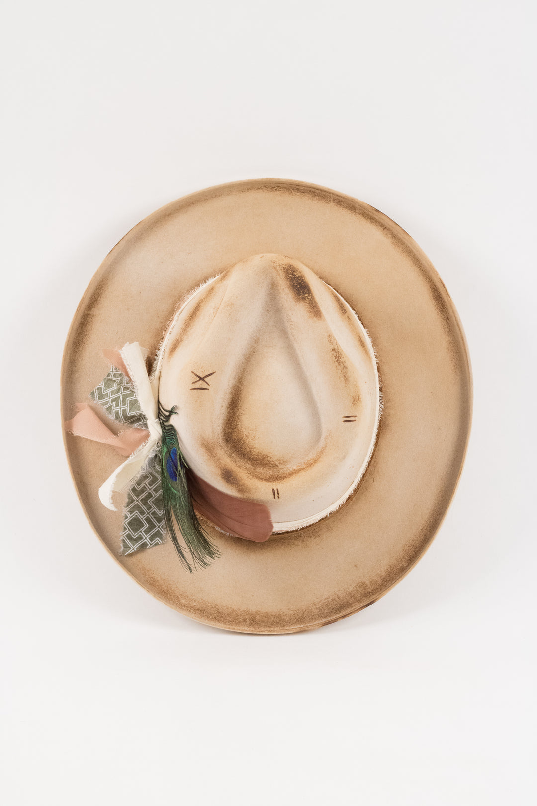 The Aspen- Wool Felt - Ivory pencil brim distressed
