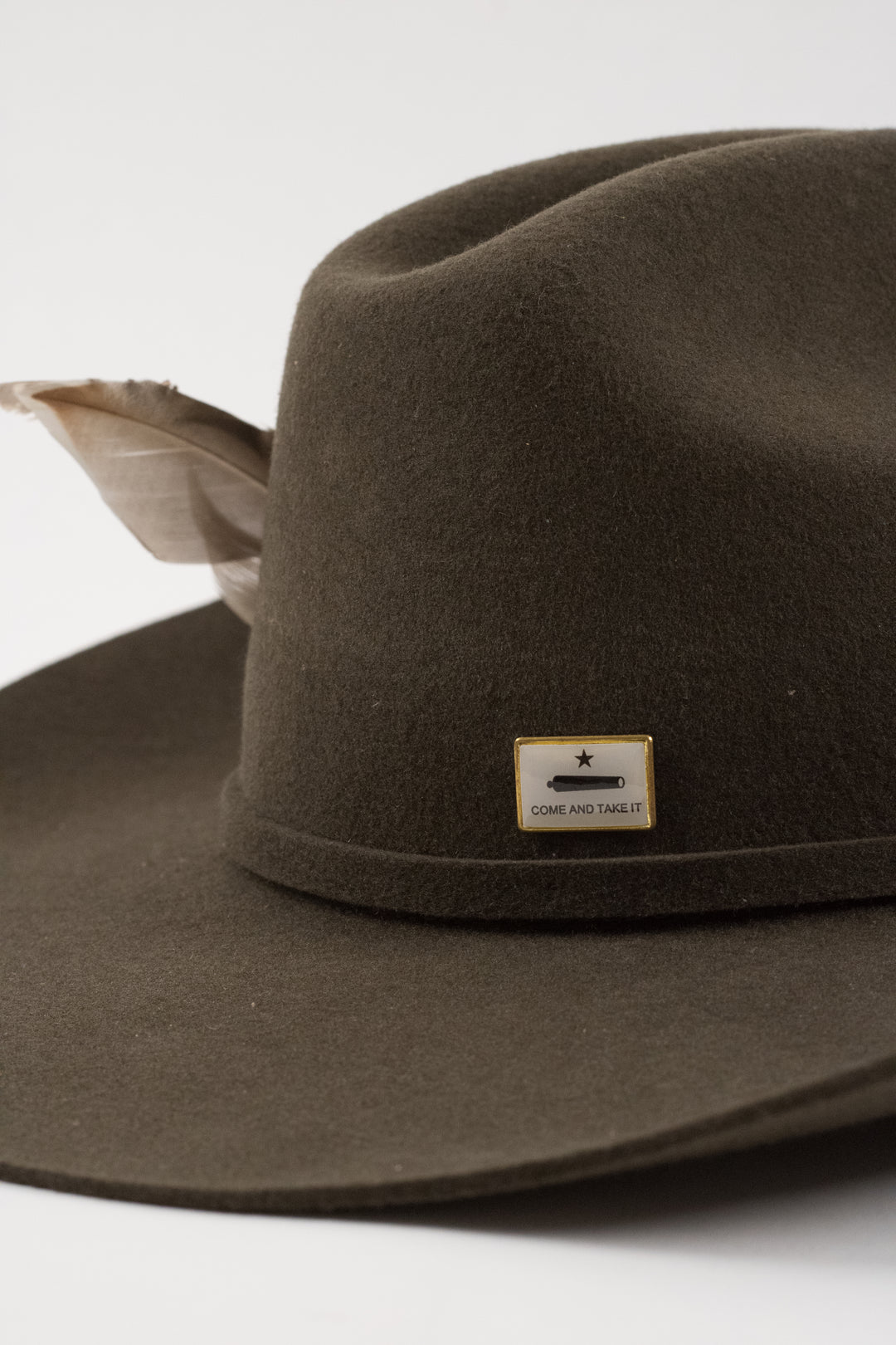 The Juniper - Mustang Premium Wool Felt Hat - Olive Distressed