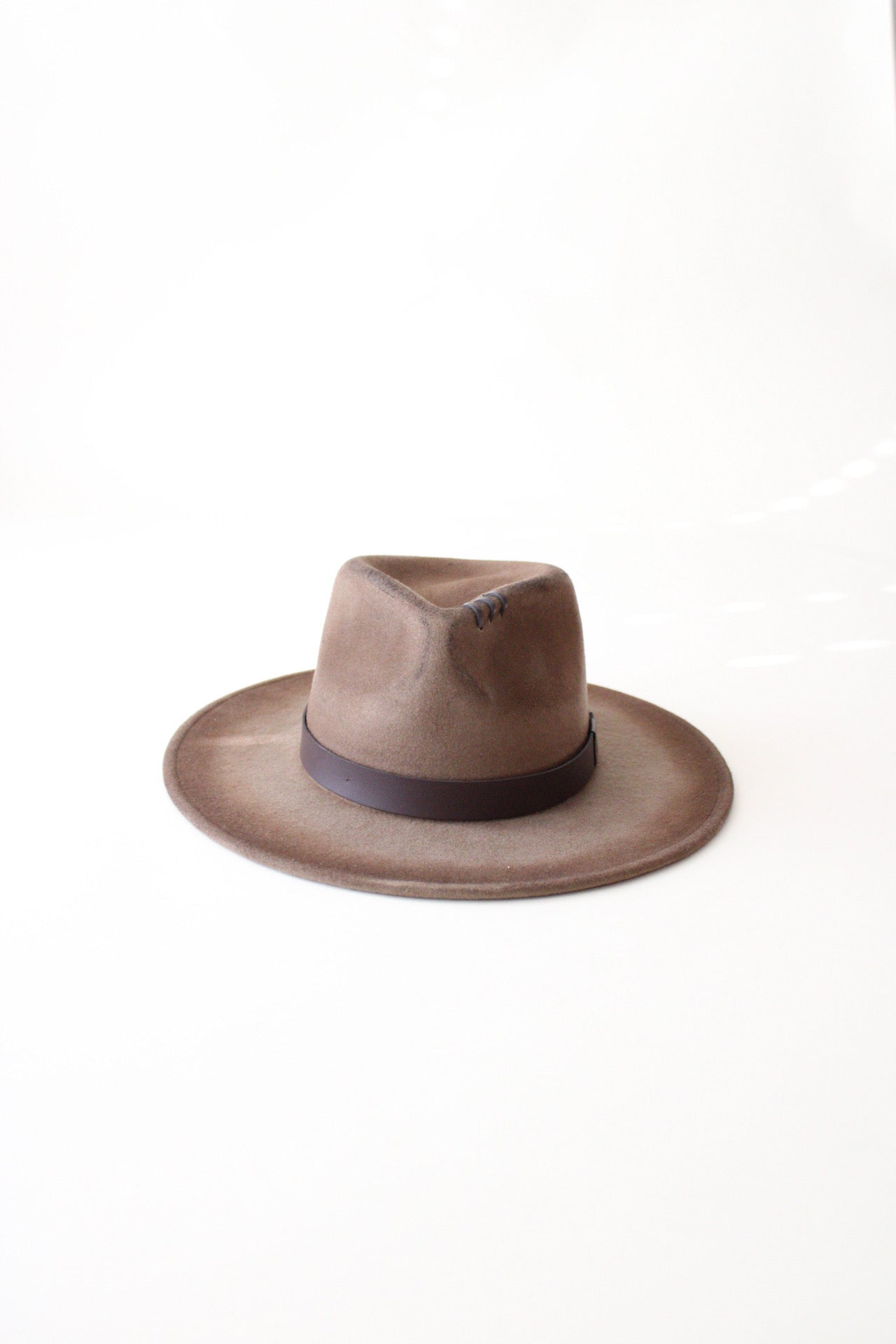 The Outback - Wool Felt - Taupe