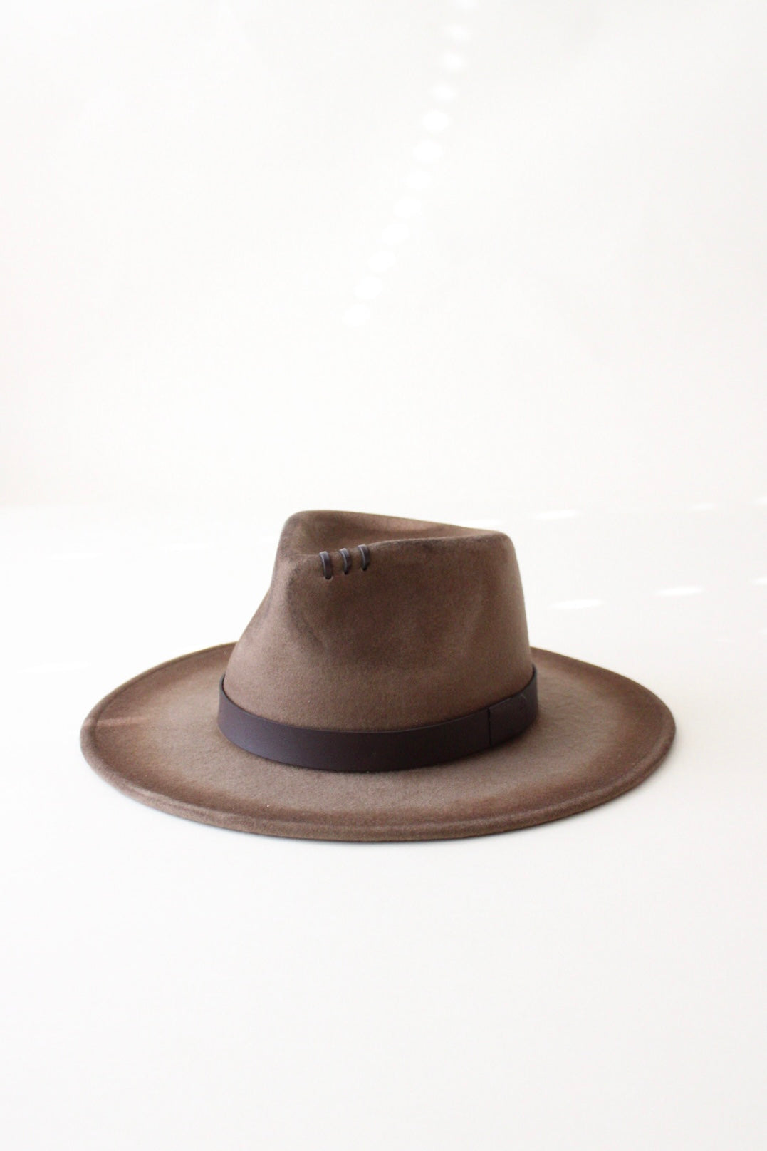 The Outback - Wool Felt - Taupe