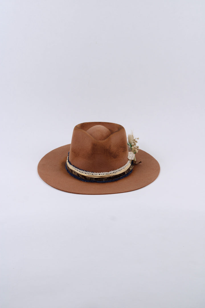 The Ella Rancher - Wool Felt - Tan Vintage Distressed