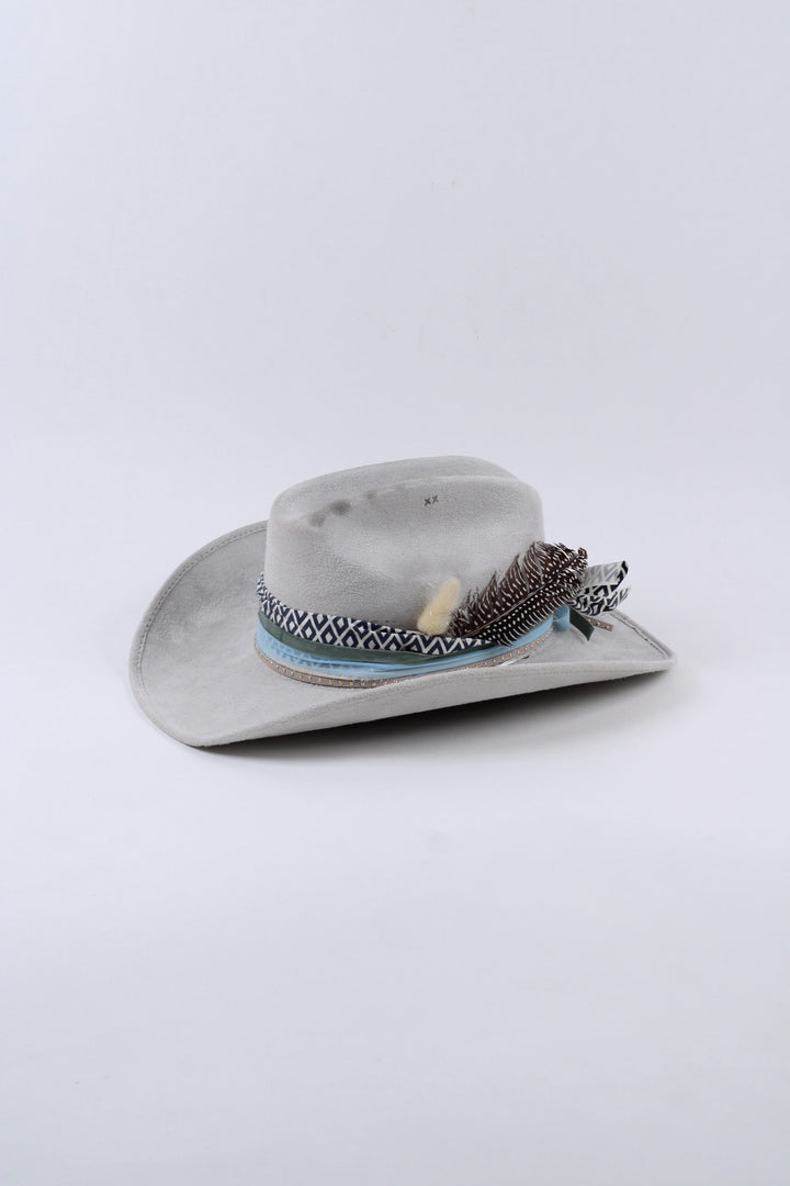 The Tess Texana Vegan Suede Cowboy Hat - Light Grey Custom