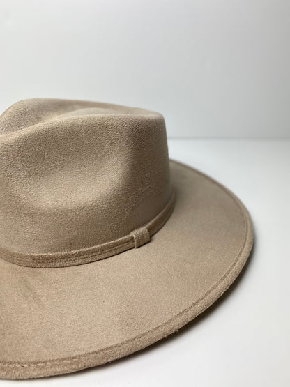 Vegan Suede Teardrop Hat- Sand