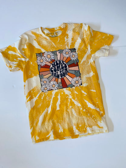 Here Comes The Sun Tie-Dye Graphic Tee