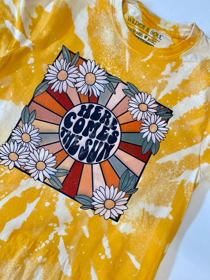 Here Comes The Sun Tie-Dye Graphic Tee