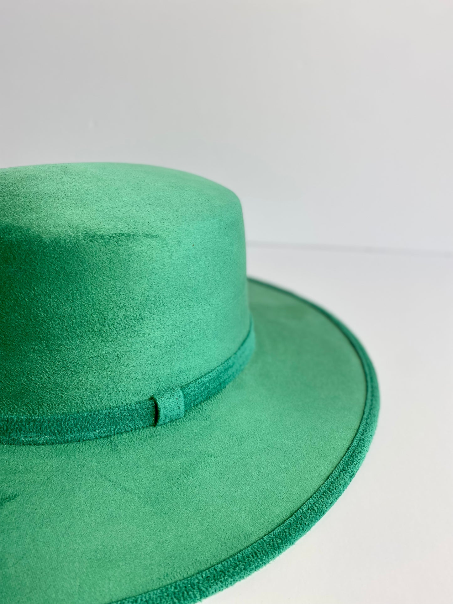 Vegan Suede Flat Top Hat- Jungle Green