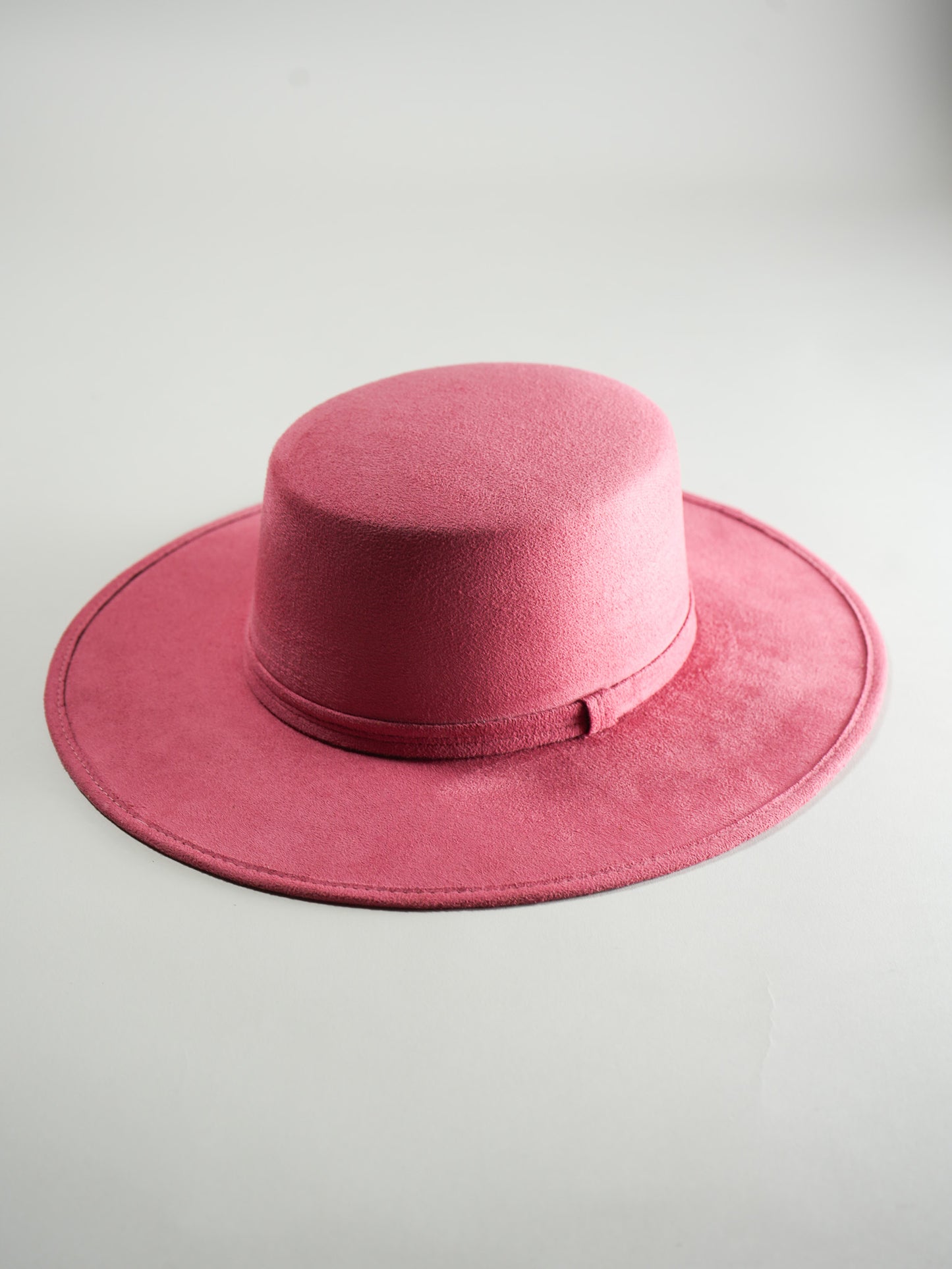 Vegan Suede Flat Top Hat- Coral Pink