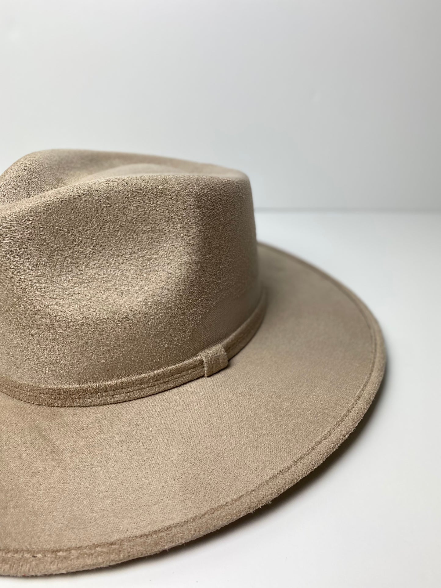 Vegan Suede Rancher Hat- Sand