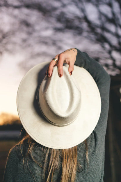 Vegan Suede Western Cowboy Hat- Ivory