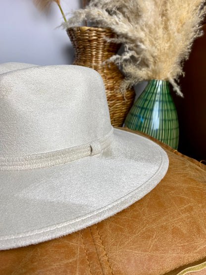 Kids Vegan Suede Hats - Ivory